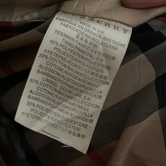 Burberry Coat - Picture 10 of 10
